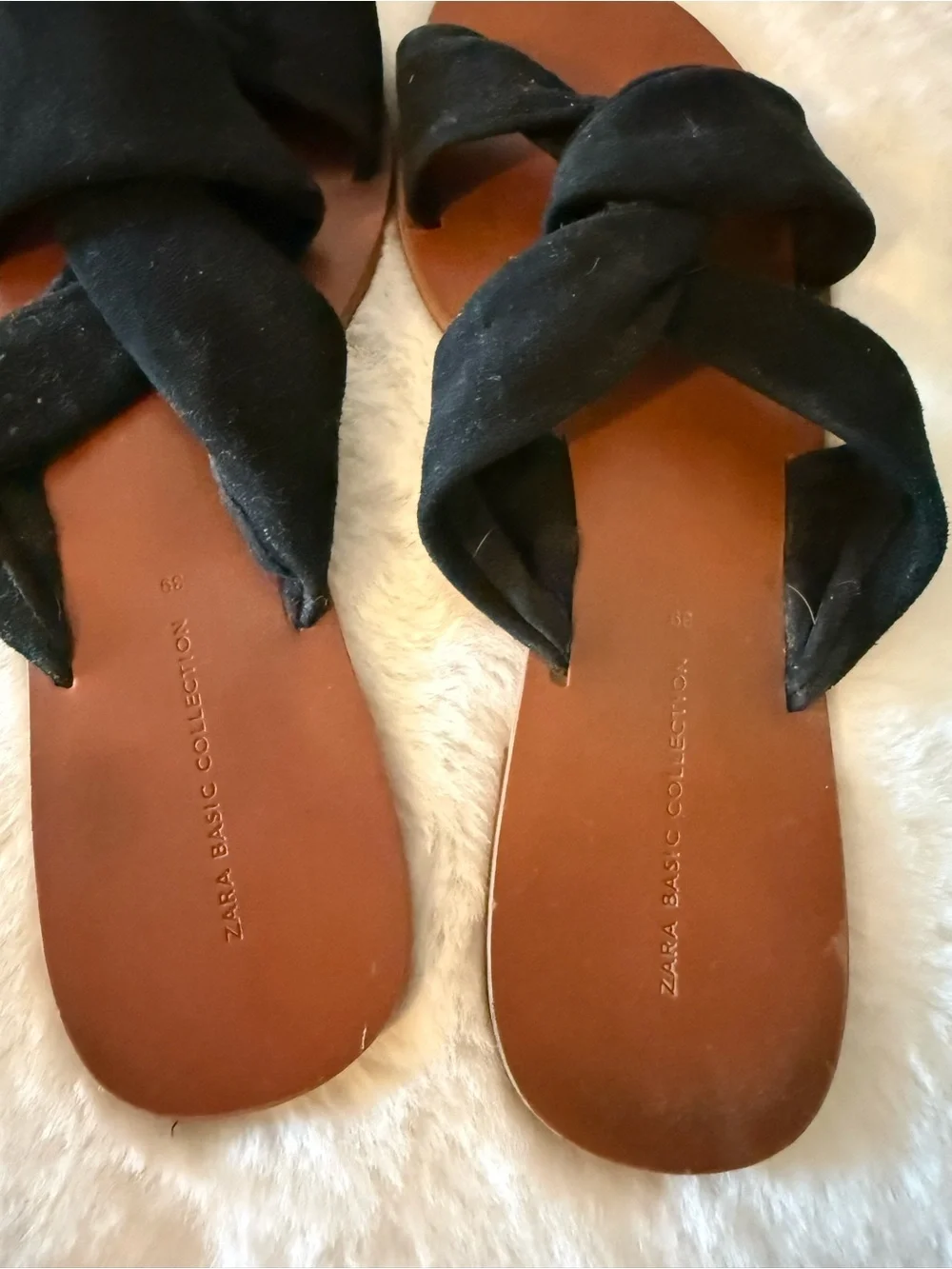 Zara Black Suede Crisscross Slide Sandals - Picture 2 of 4